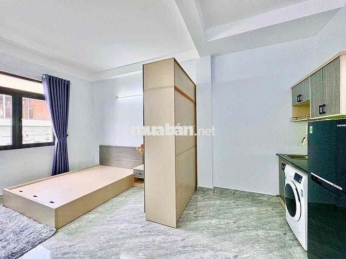 CHO THUÊ CĂN HỘ STUDIO CỬA SỔ TRỜI GẦN Q1 .