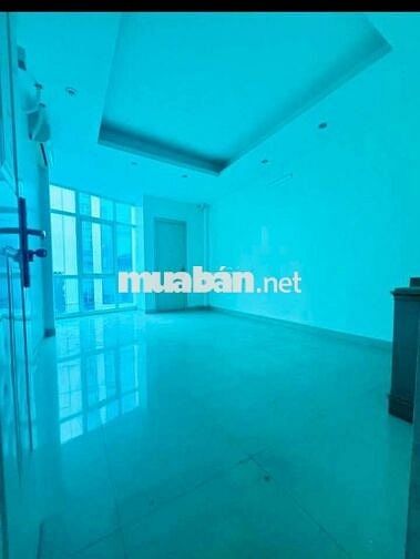 Tôi cần bán nhà mặt ngõ ô tô chánh đỗ kinh doanh vỉa hè Lạc Long Quân