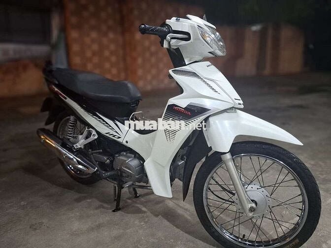 Honda Wave BLADE ĐK2017. BS 84.  Cà vẹt đầy đủ