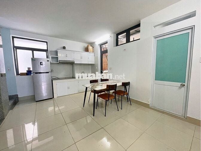 Căn hộ 2PN full nội thất, view thoáng chỉ 12tr/tháng – Vạn Phúc City