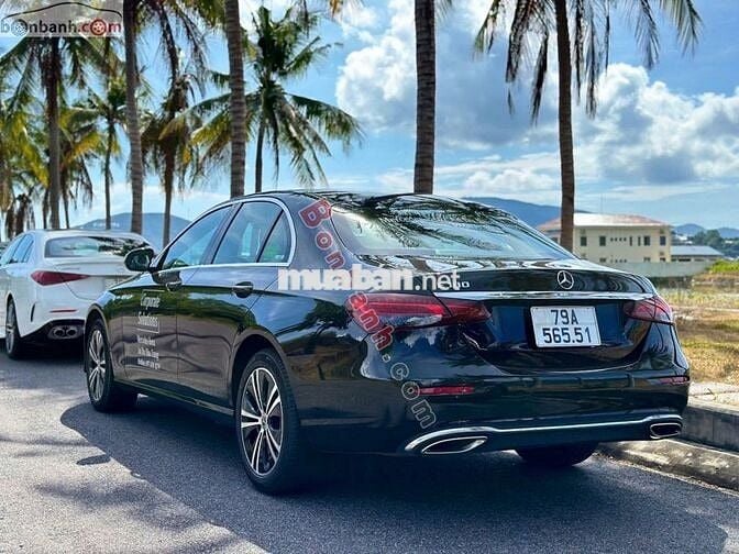 Xe Mercedes Benz E class E180 2022