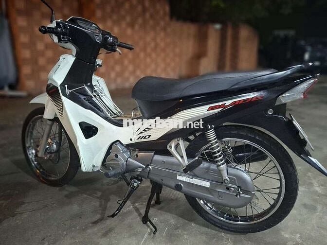 Honda Wave BLADE ĐK2017. BS 84.  Cà vẹt đầy đủ