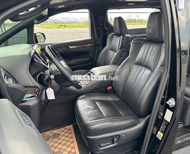 Toyota Alphard 3.5V6 sx 2018 màu đen