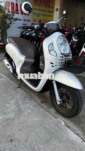 Honda Scoopy 2024 trắng ( hỗ trợ góp )