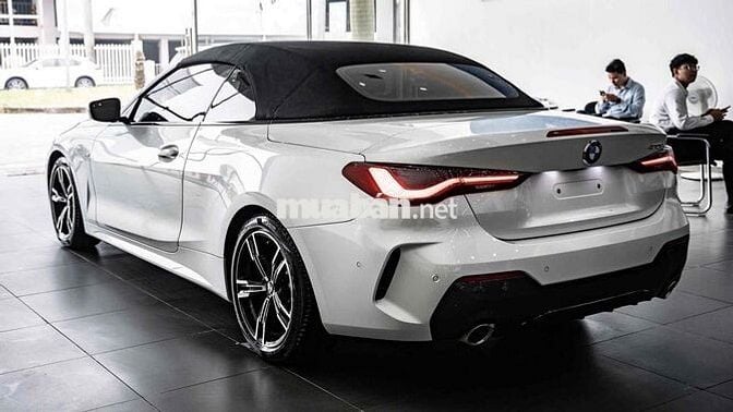 BMW 430i Convertible M Sport Model 2024 mui trần