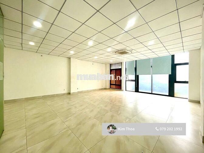 Văn phòng 85m2 ngăn 2 phòng, t. máy, máy lạnh, bảo vệ giữ xe. Chỉ 12tr