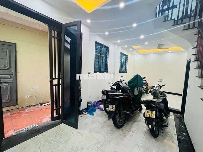 bán nhà mậu lương hà đông , nhà đẹp dân xây , về ở luôn