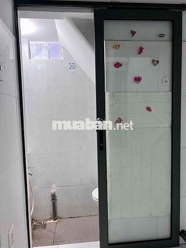 Cho thuê phòng trọ sạch đẹp, đủ tiện nghi, đường Lê Văn Thọ