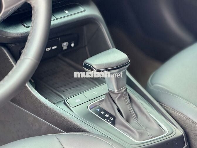 Hyundai Accent bản Cao Cấp 2024/đk 2025