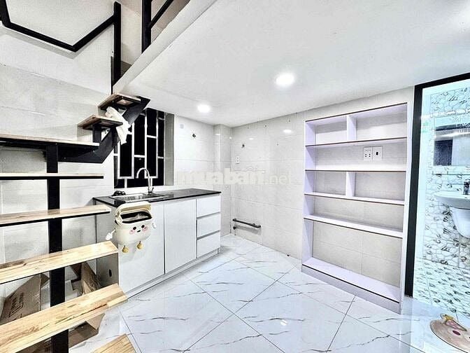 Duplex cửa sổ trời ngay trên đường Sơn Kì - CN1 - cạnh Aeon Mail