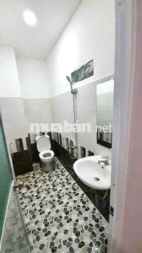 NGUYÊN CĂN TÂN BÌNH NHÀ HIỆN ĐẠI 3PN ( NỞ HẬU 5M )