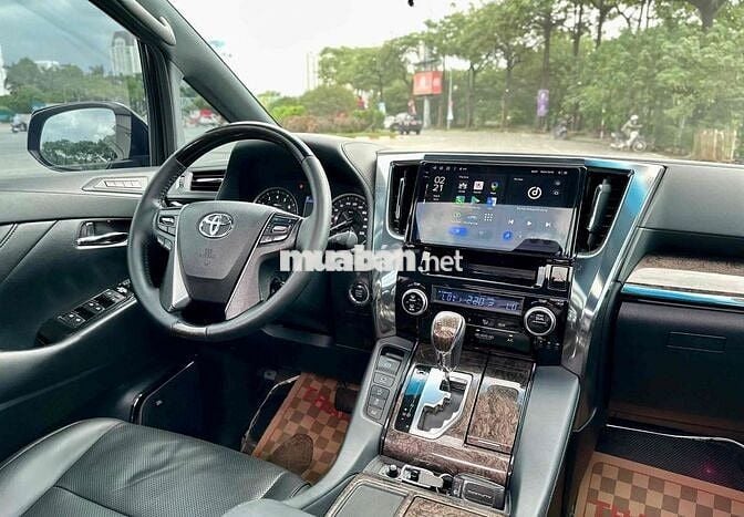Toyota Alphard 3.5V6 sx 2018 màu đen