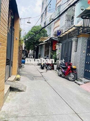 Bán nhà Tầng trệt C/c Lê Thị Bạch Cát P11 Quận 11 - 31m2 - chỉ 1.x tỷ