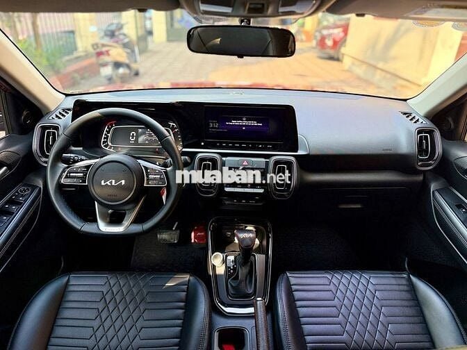 Kia Sonet 1.5 Premium sản xuất và đăng kí 2025