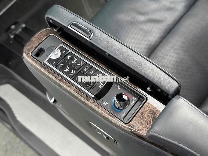 Toyota Alphard 3.5V6 sx 2018 màu đen
