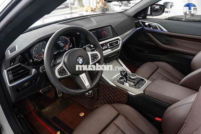 BMW 430i Convertible M Sport Model 2024 mui trần