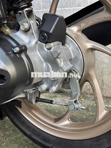 cần bán vison bs 59YA 2222.3 bao ủy quyền ae sữa
