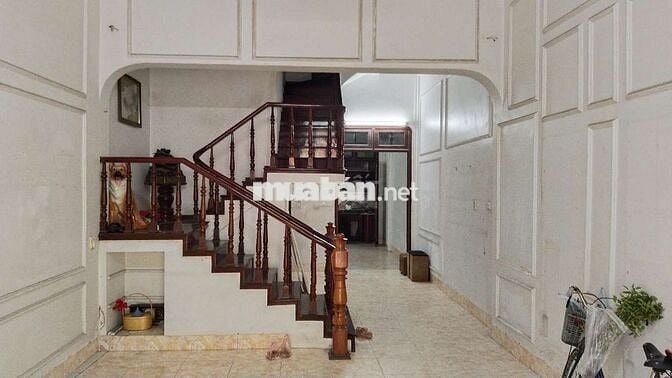 CHO THUÊ TẦNG 01 MẶT ĐƯỜNG PHỐ QUY LƯU- TRUNG TÂM PHỦ LÝ, HÀ NAM