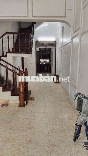CHO THUÊ TẦNG 01 MẶT ĐƯỜNG PHỐ QUY LƯU- TRUNG TÂM PHỦ LÝ, HÀ NAM