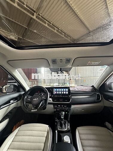 Kia Seltos 2023 1.4 Turbo Premium - 42000 km