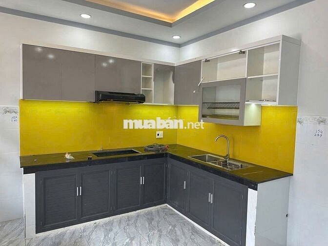 HÀNG HIẾM NGAY TÂN UYÊN NHÀ ĐẸP GẦN VSIP 2 CHỈ 900TR VỚI DT 90m²