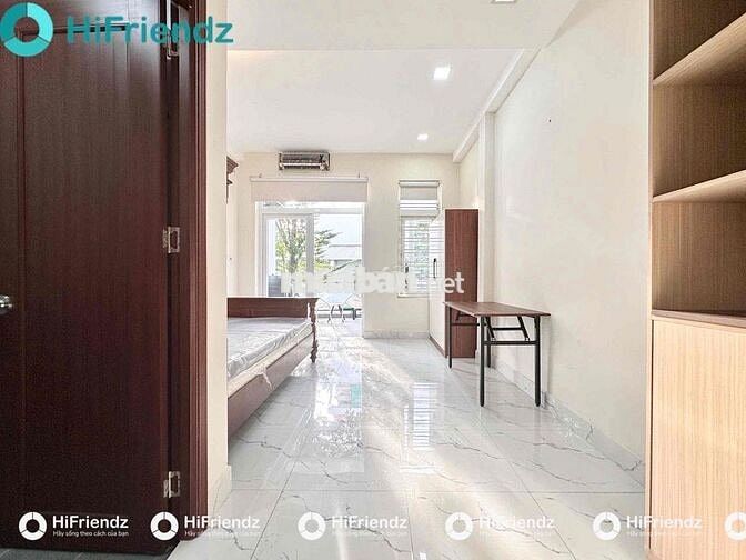 Cho Thuê Phòng Full Nội Thất Có Ban Công Cực Thoáng Mát Gần Aeon TP