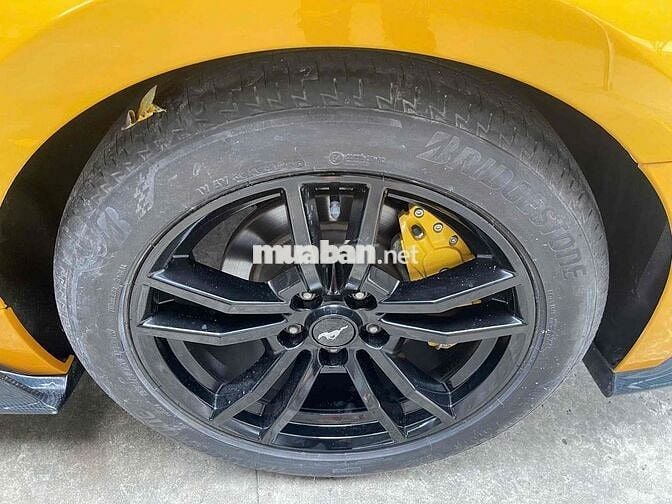 Ford Mustang Cũ 2.3L AT 2014 - 80000 km ốp Carbon