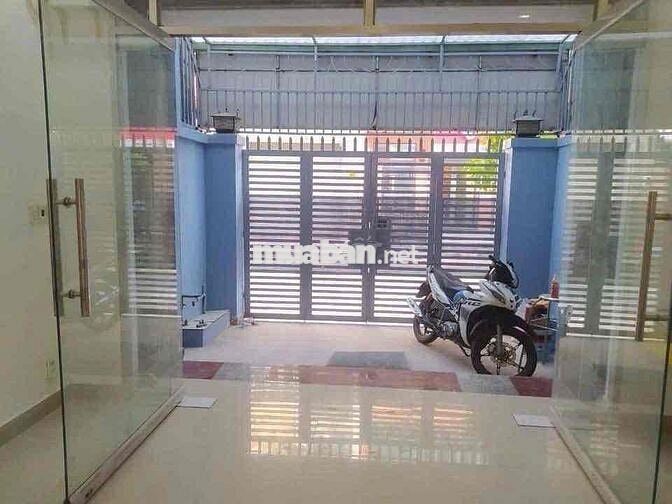 Cho thuê nhà 3 lầu MT kinh Doanh sát Hoàng Diệu 2 Phường Linh Chiểu