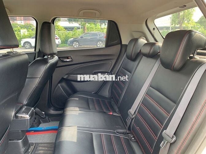 Suzuki Swift GLX 1.2 AT 2018, đi ít trong tầm giá
