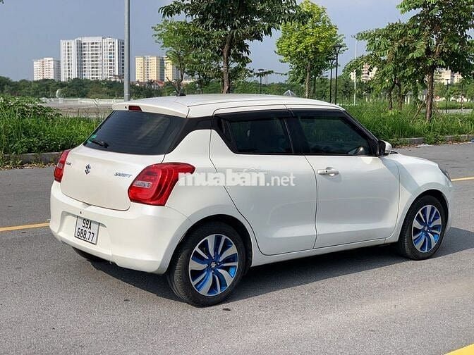Suzuki Swift GLX 1.2 AT 2018, đi ít trong tầm giá