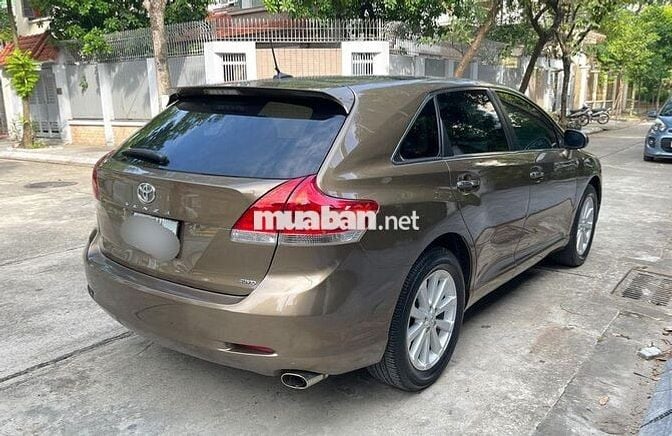 Chính chủ bán Toyota Venza 2.7 bản full AWD