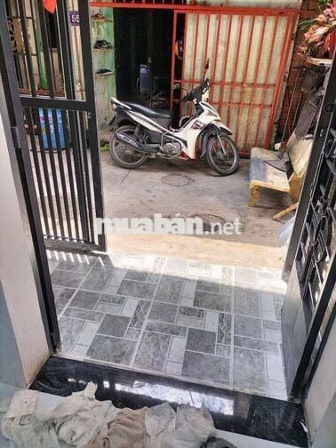 Nhà Lầu Trệt gần chợ Tân long và đường Nguyễn Thị Chạy . Dĩ An