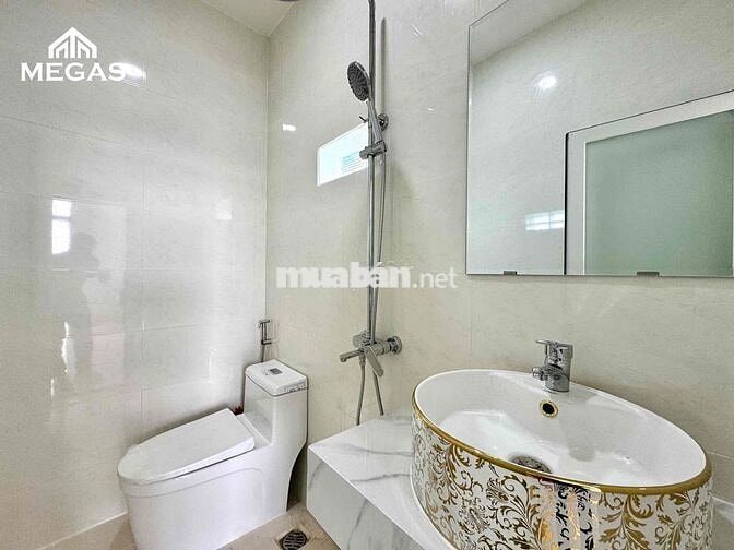 STUDIO - FULL NỘI THẤT - MÁY GIẶT RIÊNG - BAN CÔNG - MỚI XÂY NEW 100%