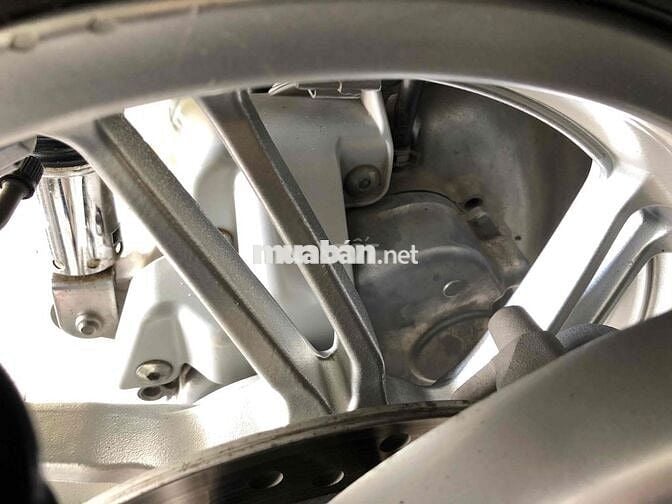 HONDA SH300i - Xe zin nguyên bản