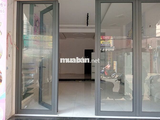 NHÀ MẶT TIỀN ĐƯỜNG THẠCH LAM 4X17M, NHÀ SÁT TRƯỜNG PHAN CHU TRINH