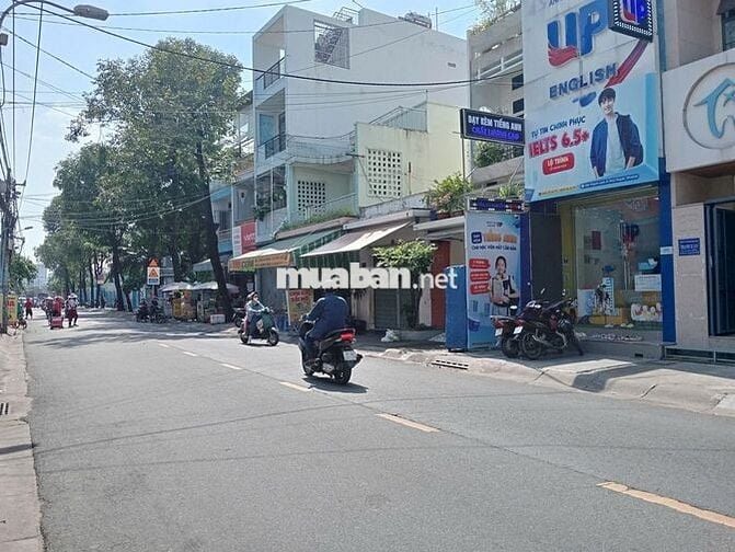 NHÀ MẶT TIỀN ĐƯỜNG THẠCH LAM 4X17M, NHÀ SÁT TRƯỜNG PHAN CHU TRINH