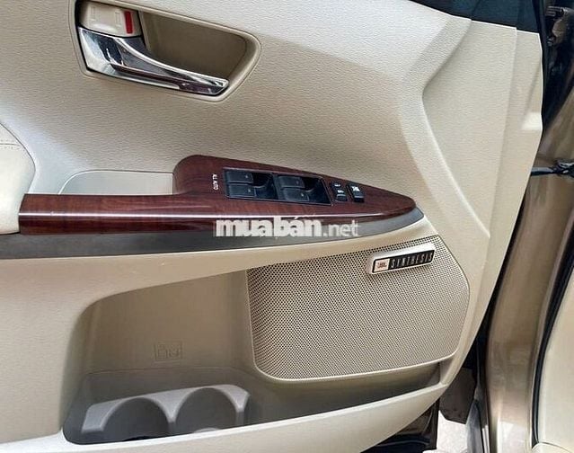 Chính chủ bán Toyota Venza 2.7 bản full AWD