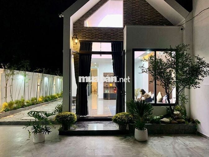 🍊🍊🍊cho thuê nhà đẹp như home stay có nội thất sân vườn giá chỉ 7tr5
