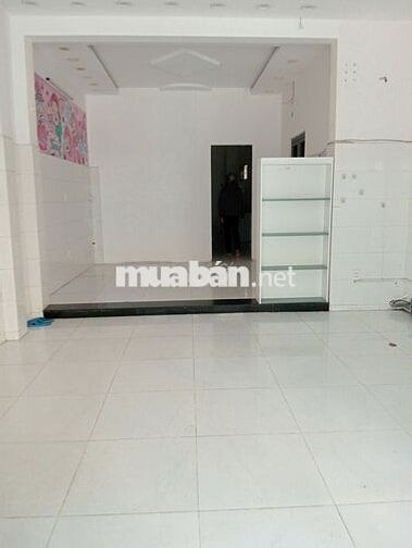 NHÀ MẶT TIỀN ĐƯỜNG THẠCH LAM 4X17M, NHÀ SÁT TRƯỜNG PHAN CHU TRINH