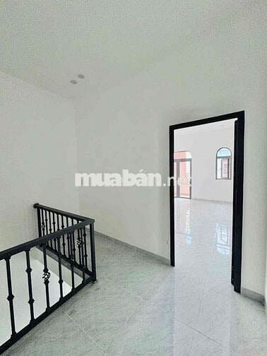 BÁN NHÀ 1 TRỆT 1 LẦU MỚI 100% – GẦN GIÁO XỨ THUẬN HOÀ, KDC TÂN PHONG
