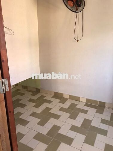 Phòng nữ, 3tr, không cọc, có máy lạnh, phòng 1.5tr không có máy lạnh
