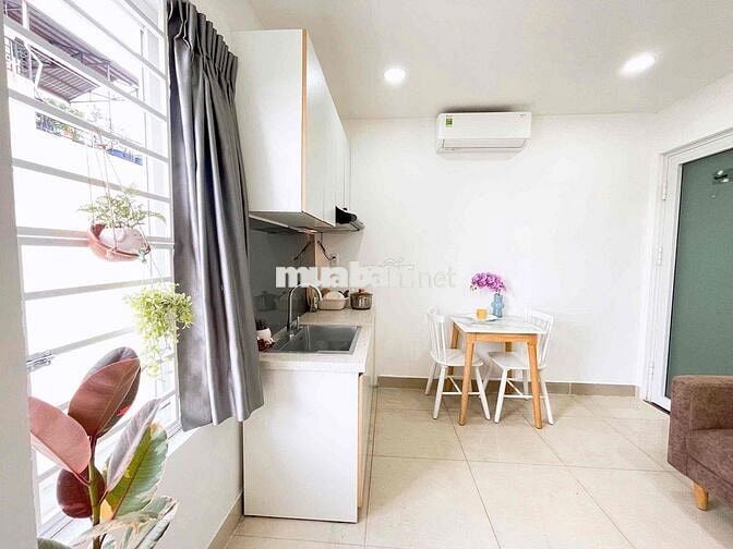 🌟CHDV CAO CẤP GIÁ RẺ - 1PN BAN CÔNG TÁCH BẾP NGAY CÔNG VIÊN LÀNG HOA