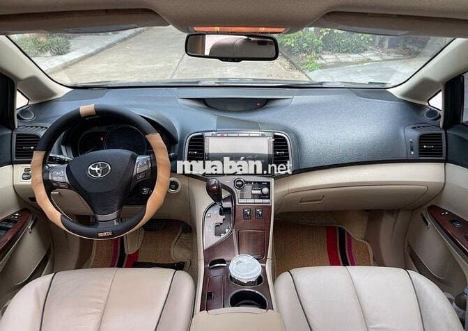 Chính chủ bán Toyota Venza 2.7 bản full AWD
