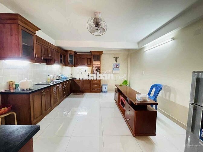Nhà Phố Vĩnh Tân DT 4x18 1Trệt 3Lầu 4Pn 5Wc Sân Hẻm Nhựa Đồng Bộ