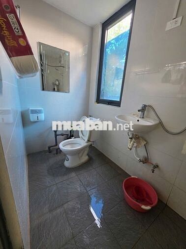 Ngọc Thụy- Nguyên Căn 60m2 + 100m2 sân vườn - 6,5Tr