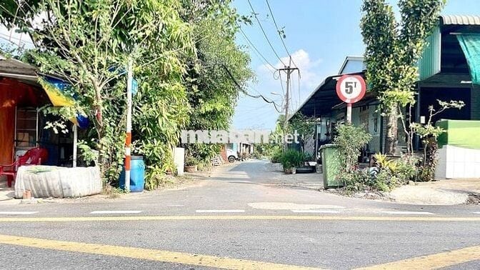 Bán đất 1 sẹc Nguyễn Thị Lắng giá chỉ 590tr SỔ HỒNG RIÊNG dt : 224m