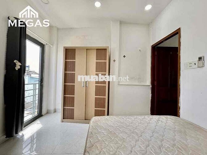 Trống căn STUDIO Ban Công ngay CMT8 - Gần Vòng Xoay Dân Chủ