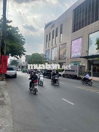 BÁN NHÀ MẶT TIỀN PHẠM VĂN THUẬN (  DT : 1100m2 )
