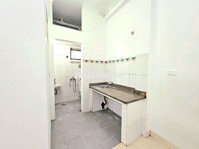 TT07 - TRỌ GIÁ RẺ 3TR250 KHU TRẦN CUNG , HOÀNG QUỐC VIỆT Ở LUÔN