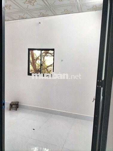 Nhà Lầu Trệt gần chợ Tân long và đường Nguyễn Thị Chạy . Dĩ An